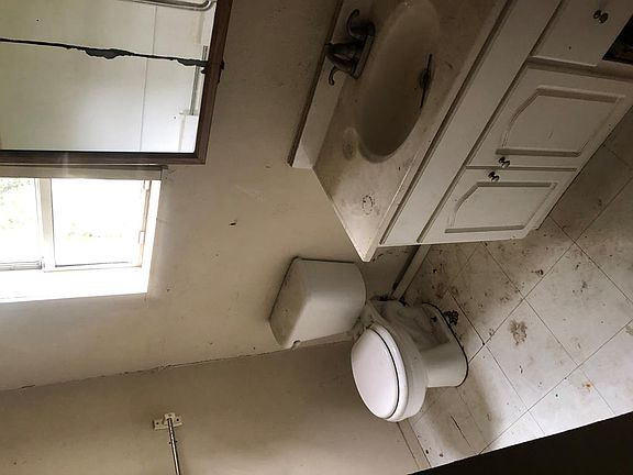 5th image of 1306 N Joplin St