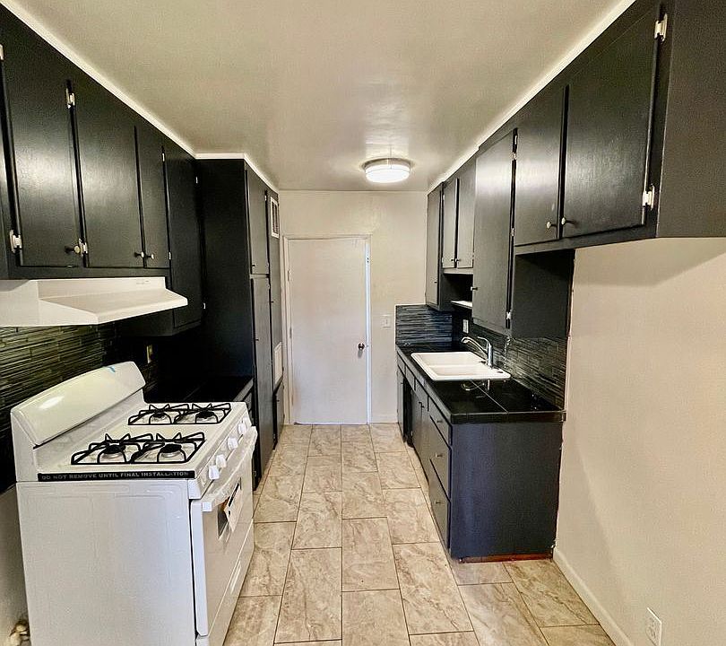 1st image of 20609 Hartland St #B