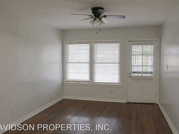 5th image of 2825 W Woodlawn Ave #10894872