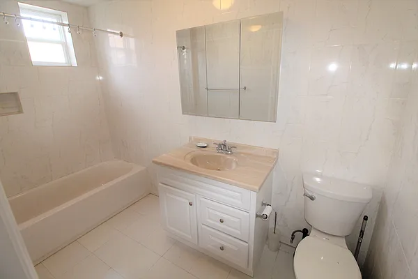 Rented by Compass | media 13