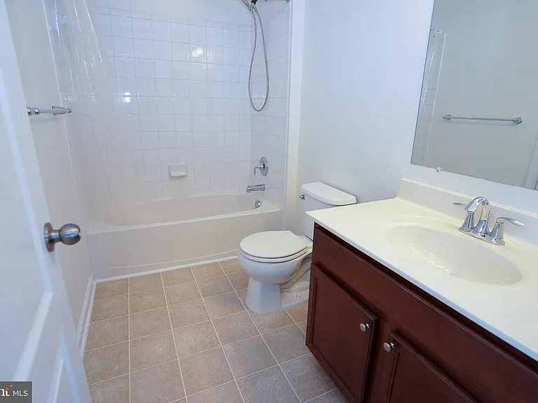 7810 Quidditch Ln — Photo 28