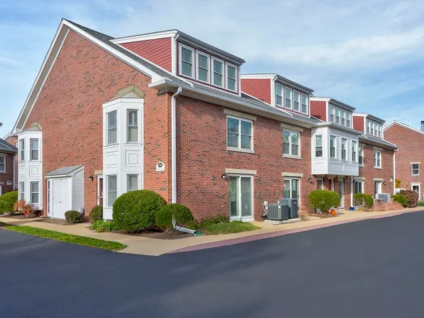 138 Quincy Shore Dr Unit 170, Quincy, MA 02171