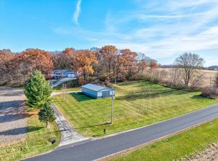 1736 Washington Road, Stoughton, WI 53589