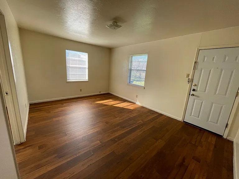 1803 N WS Young Dr — Photo 9