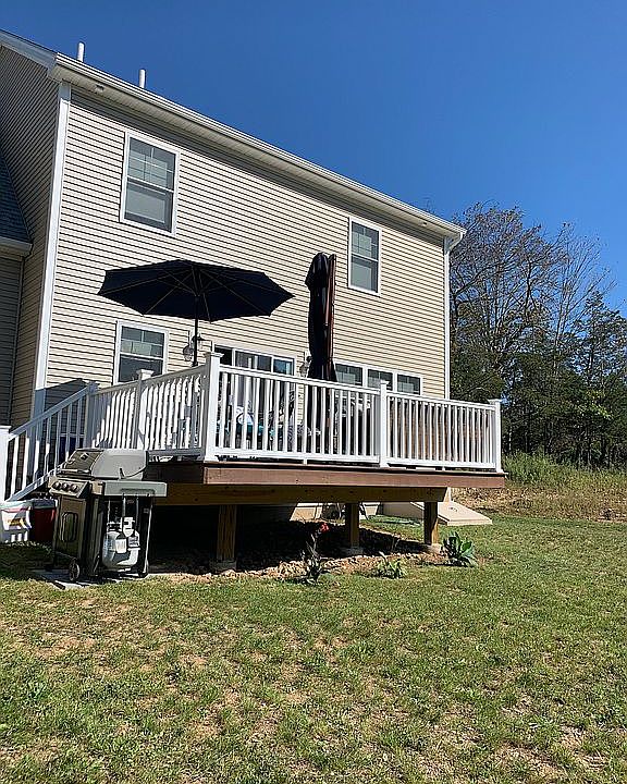 2nd image of 494 Durham Rd