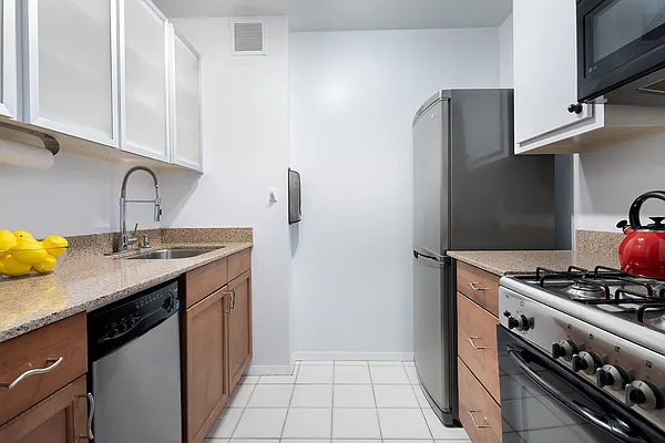 Sold by Compass | media 4