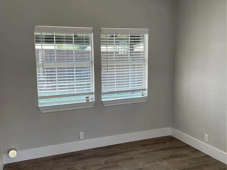 512 Cedar Dr — Photo 14