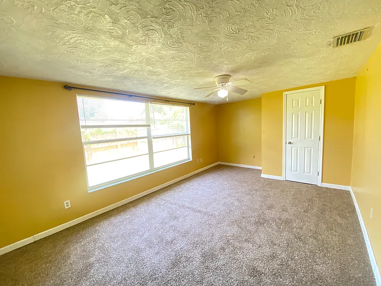 2713 Capricorn Pl — Photo 29