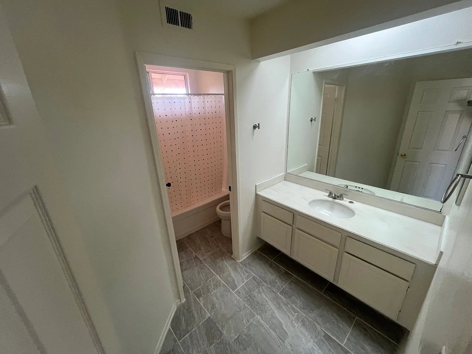 Thornberry Cir, Moreno Valley — Photo 4