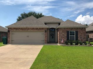 204 Rocky Ridge St, Youngsville, LA 70592