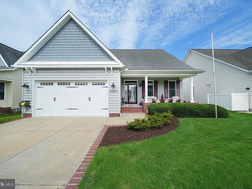 1st image of 31573 Whiteclay Dr