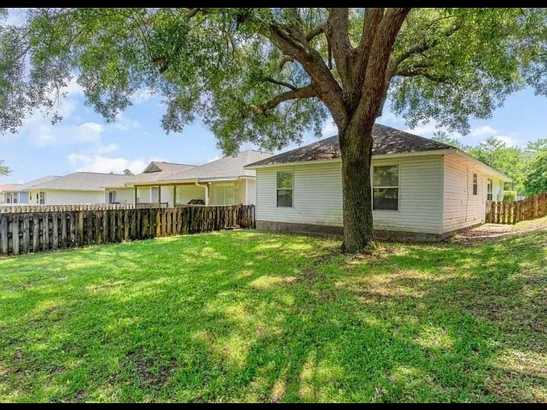 2751 Bay Club Dr — Photo 24