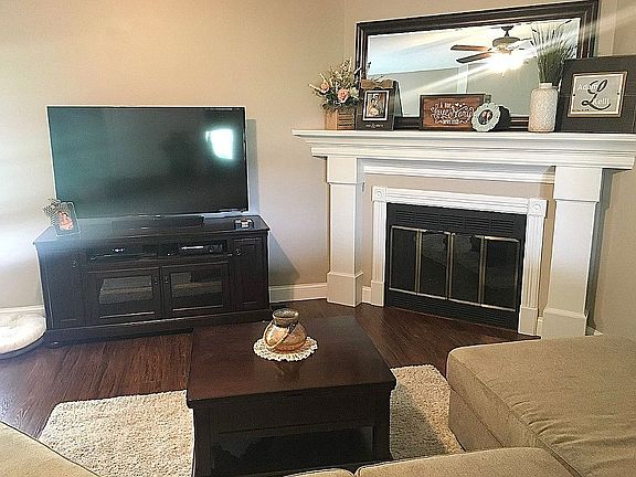 4th image of 5624 Greensboro Dr