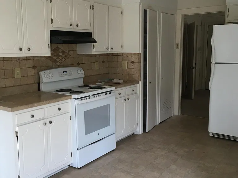701 University Blvd — Photo 4