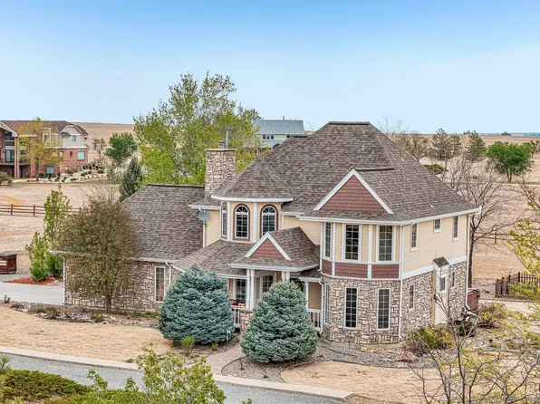9743 Yellowstone Rd, Longmont, CO 80504