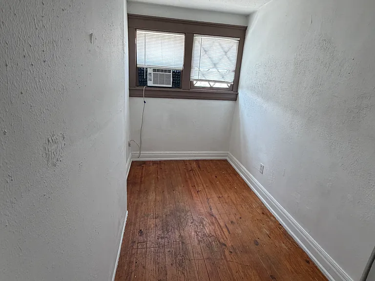 511 N Meridian St #B — Photo 1