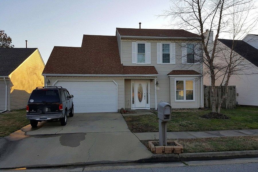 1st image of 837 Sandoval Dr