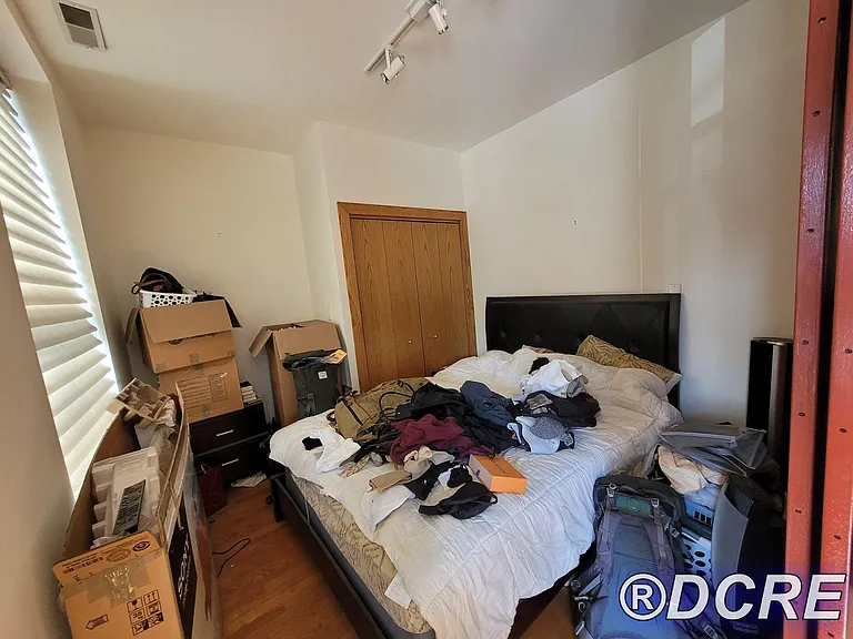 3485 N Clark St #2 — Photo 9