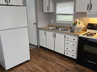 8553 S Shire Rd, Vanderbilt, MI 49795