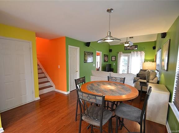 3rd image of 5874 Prescott Ct