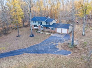 9 Whiskey Ln, Flemington, NJ 08822