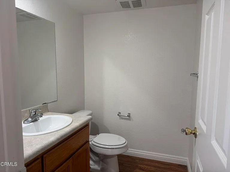 3115 Banning Ave #B — Photo 7