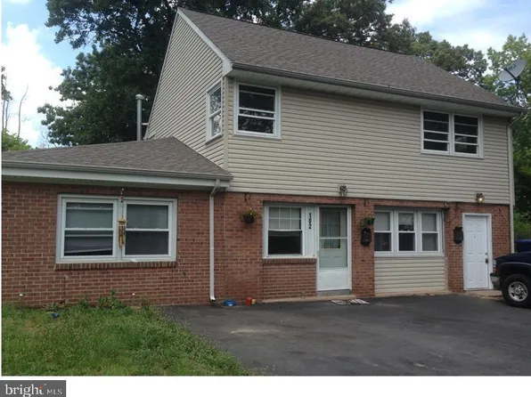102 Spruce St, Delran, NJ 08075