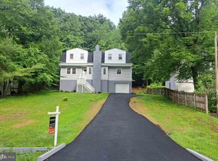 2018 Coast Guard Dr, Stafford, VA 22554