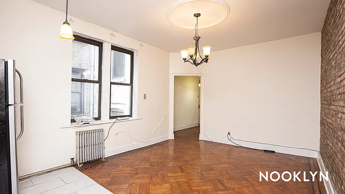 Rented by Nooklyn NYC LLC | media 17