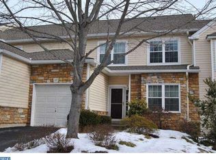 117 Canterbury Ln, Blue Bell, PA 19422