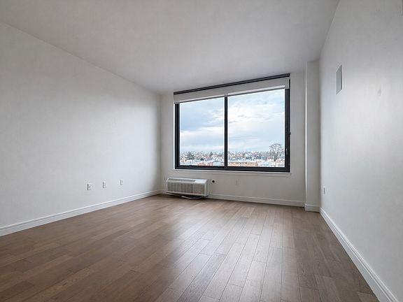 5th image of 152-09 88th Ave #604