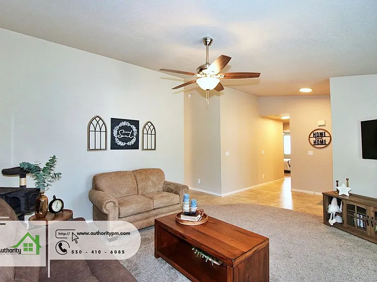 3591 Adams Ln — Photo 6