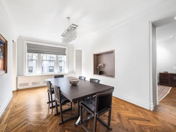 40 East 83rd Street image 3 of 12