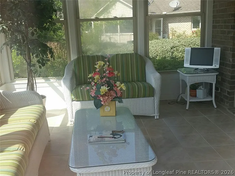 866 Loblolly Dr — Photo 20