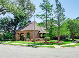 103 Towne Dr, Lafayette, LA 70508