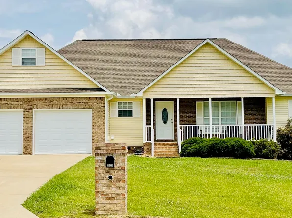 3319 Joel St, Hokes Bluff, AL 35903