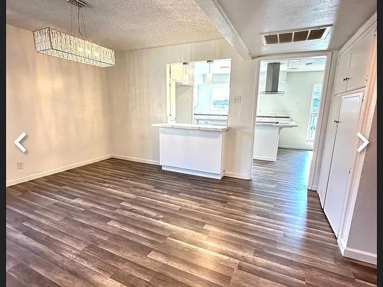 833 N Rector Way — Photo 20
