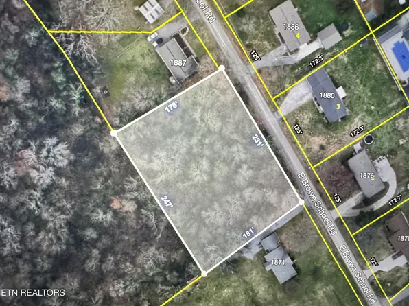 E Brown School Rd, Maryville, TN 37804