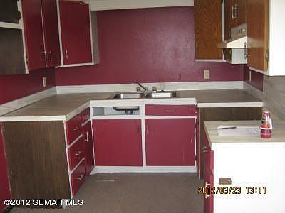 5th image of 500 14th Ave NW