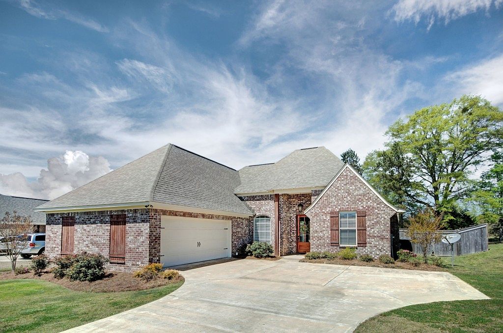 118 Sweetbriar Cir, Canton, MS 39046 Zillow
