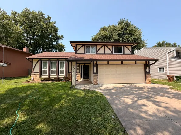 904 Kountze Memorial Dr, Bellevue, NE 68005