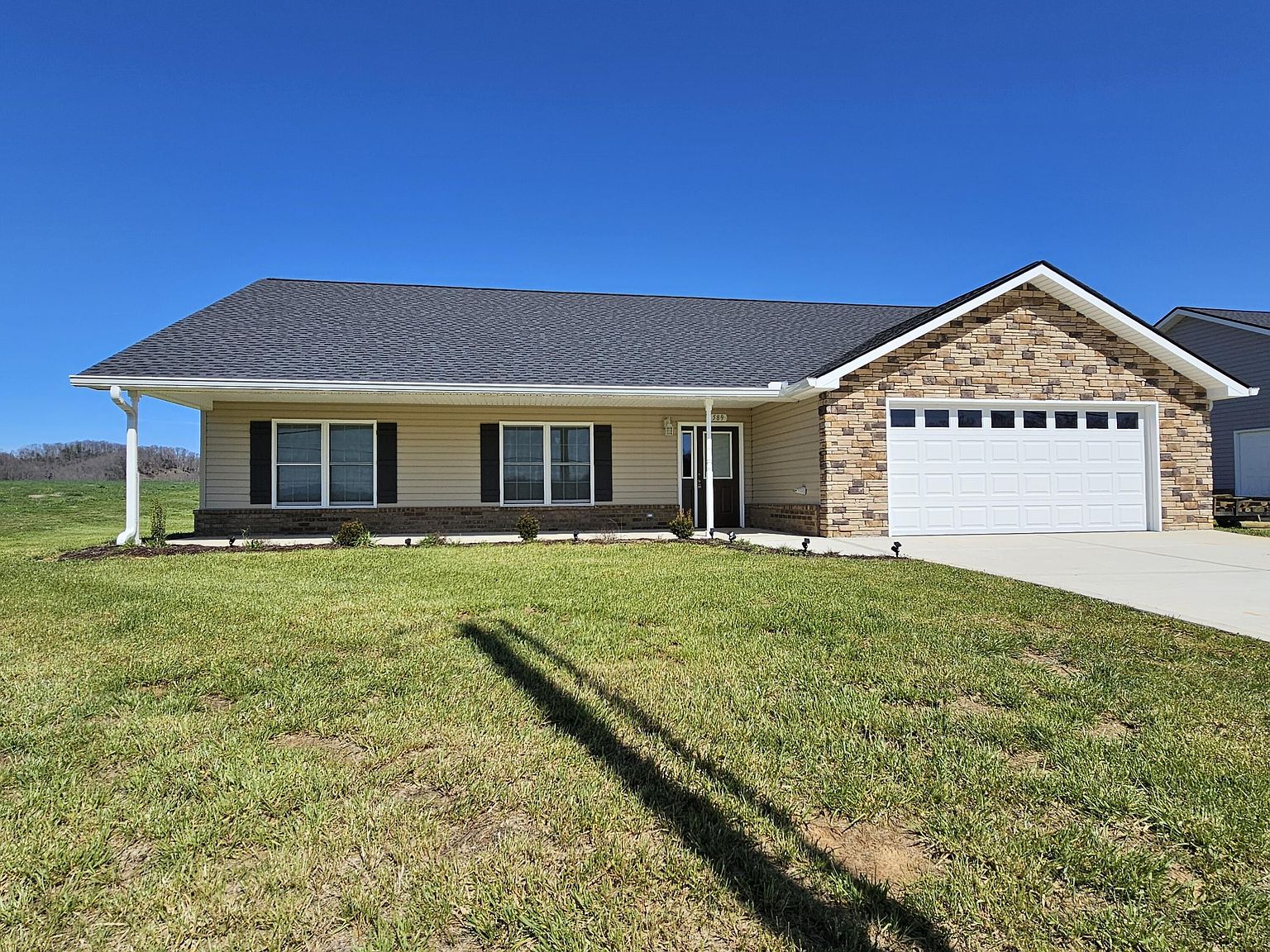 589 Pleasant Valley Rd, Jonesborough, TN 37659 Zillow