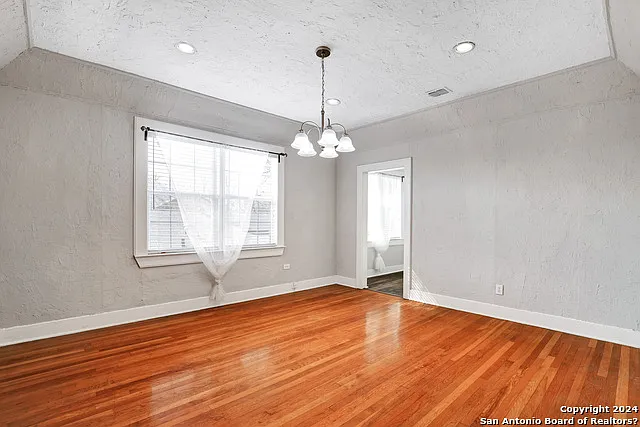 527 Fulton Ave #1 — Photo 10
