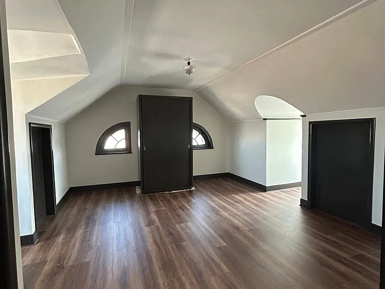 3834 Grand Blvd — Photo 5