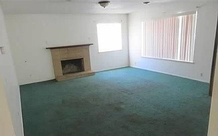Additional Living Room