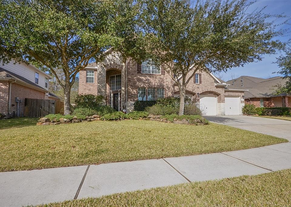 1st image of 2637 Tranquil Oaks Ct