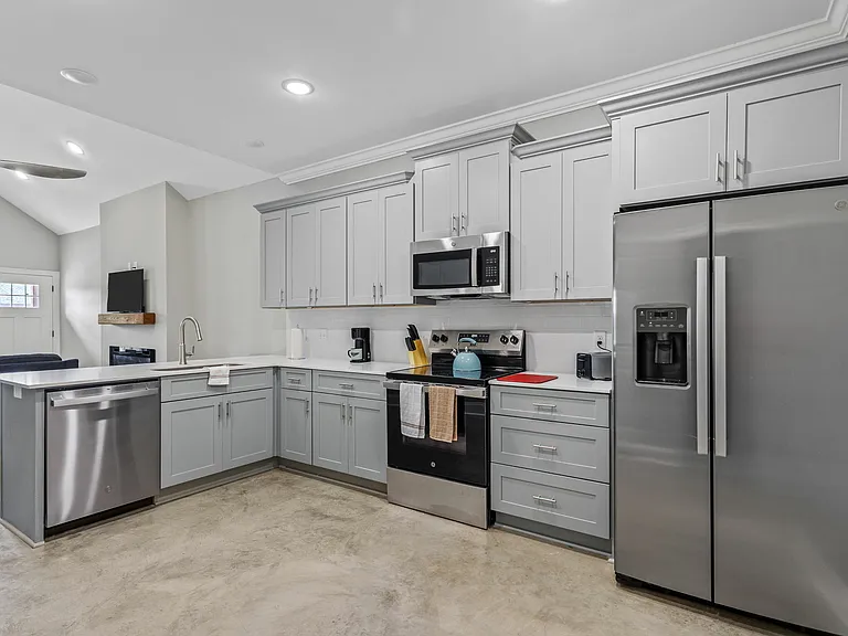 The Crest Homes — Photo 44