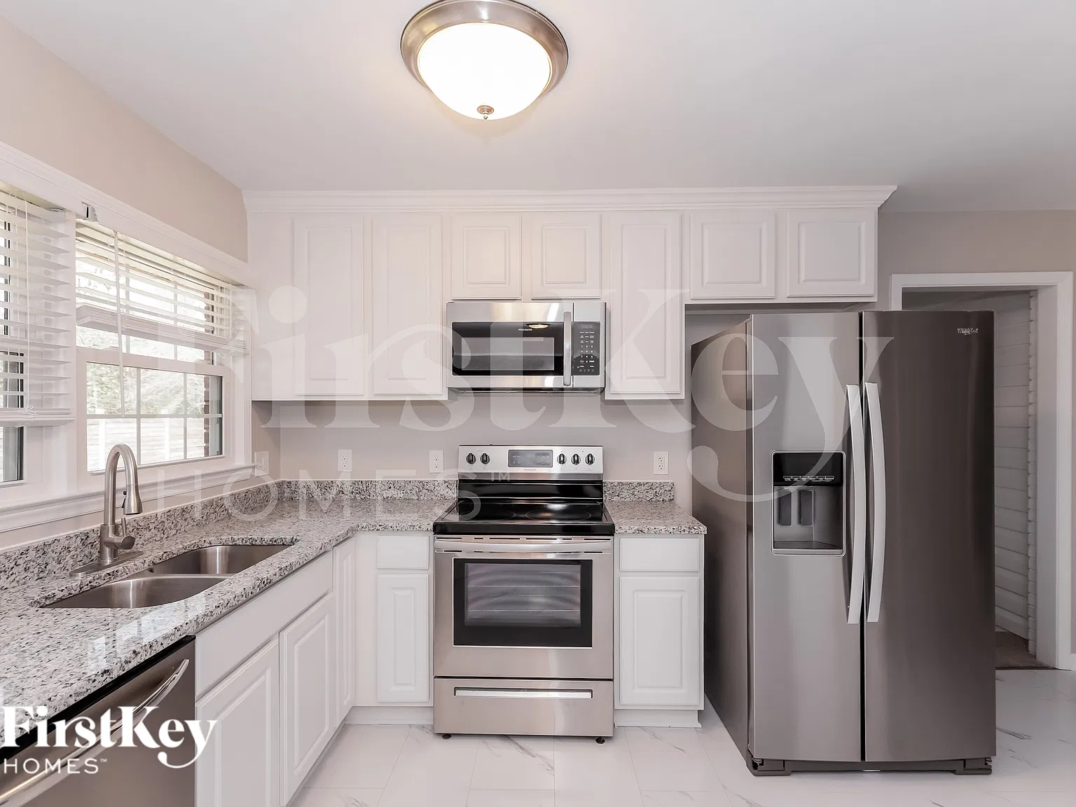 3 bed, 3.0 bath, 1787 sqft, $2,400 — Photo 3