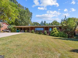 5618 Sequoia Dr, Forest Park, GA 30297