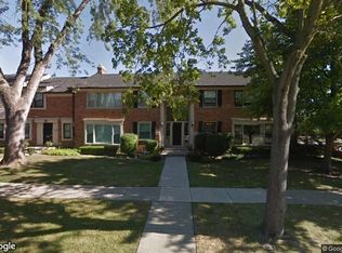 19674 Fleetwood Dr, Harper Woods, MI 48225